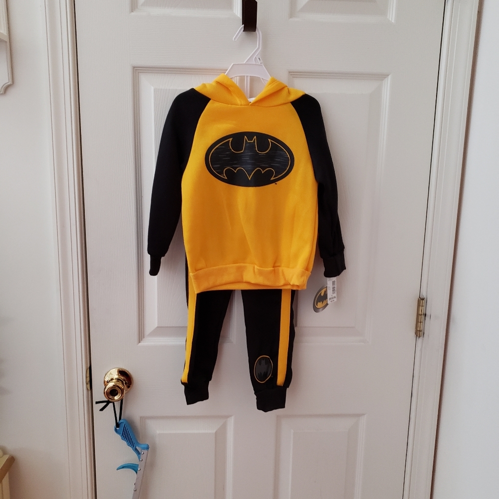 Batman 2 PC SET  Yellow and BLACK